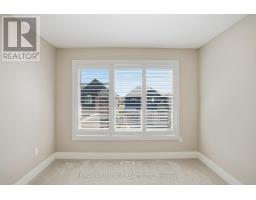 164 - 1061 EAGLETRACE DRIVE - 28