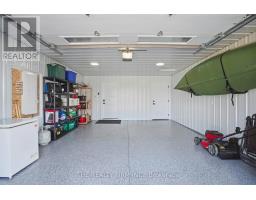 141 VICTORIA AVENUE E - 39