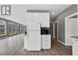 6043 FRANKS ROAD - 17