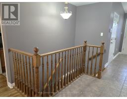 5 - 5 FOXHOLLOW DRIVE - 21