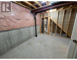 5 - 5 FOXHOLLOW DRIVE - 29