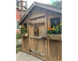 688 WILLIAM STREET - 28