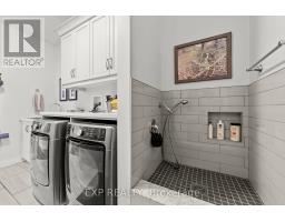 9 TOWERLINE STREET - 24