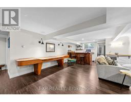 9 TOWERLINE STREET - 29