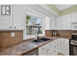 16 GUSTIN AVENUE - 17