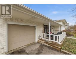 16 GUSTIN AVENUE - 4