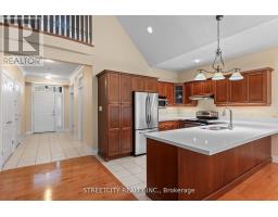 25 - 124 NORTH CENTRE ROAD - 10