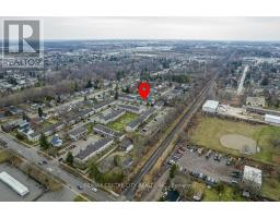 19 - 490 THIRD STREET - 33