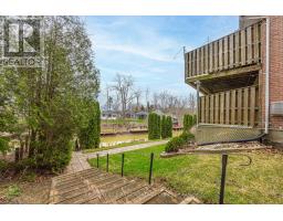 12 - 90 ONTARIO STREET S - 36