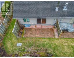 12 - 90 ONTARIO STREET S - 41