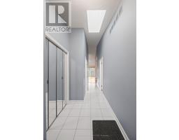 12 - 90 ONTARIO STREET S - 6