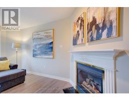 20 - 270 NORTH CENTRE ROAD - 10