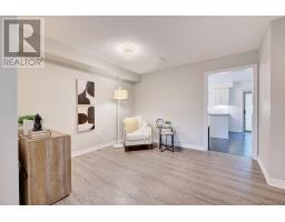 20 - 270 NORTH CENTRE ROAD - 13