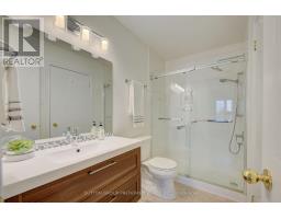 20 - 270 NORTH CENTRE ROAD - 26