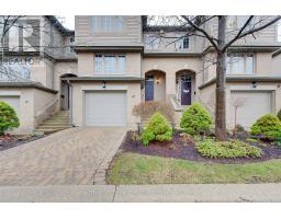 20 - 270 NORTH CENTRE ROAD - 3