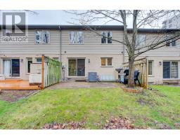 20 - 270 NORTH CENTRE ROAD - 42