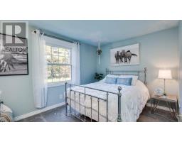 74 KILWORTH PARK DRIVE - 24