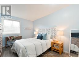 119 - 440 WELLINGTON STREET - 14