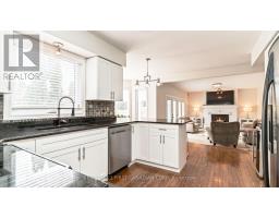 135 AMBLESIDE DRIVE - 11