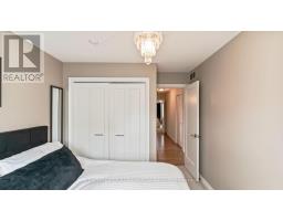 135 AMBLESIDE DRIVE - 29