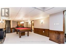 135 AMBLESIDE DRIVE - 35