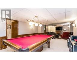 135 AMBLESIDE DRIVE - 36