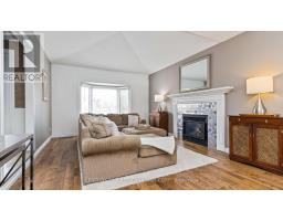 135 AMBLESIDE DRIVE - 5