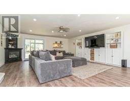 79 BROADWAY AVENUE - 21