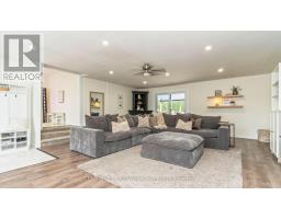 79 BROADWAY AVENUE - 22