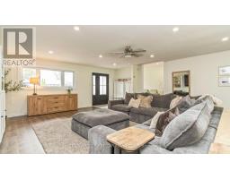 79 BROADWAY AVENUE - 23