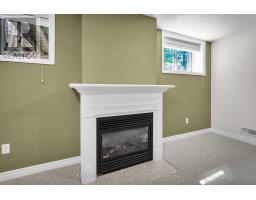 73 - 869 WHETHERFIELD STREET - 30