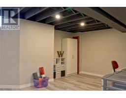 1 - 70 SUNNYSIDE DRIVE - 23