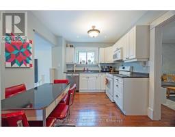 208 EDWARD STREET - 12