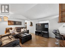 81 - 198 SPRINGBANK DRIVE - 10