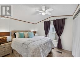 81 - 198 SPRINGBANK DRIVE - 25