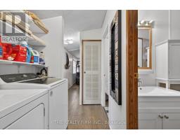 81 - 198 SPRINGBANK DRIVE - 33