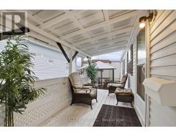 81 - 198 SPRINGBANK DRIVE - 6