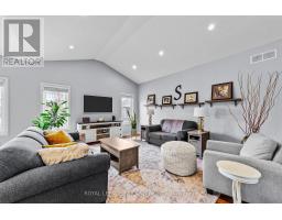 3194 PINCOMBE DRIVE - 12