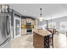 3194 PINCOMBE DRIVE - 15