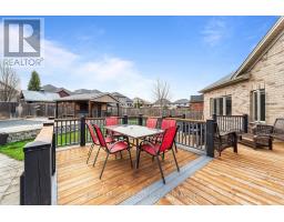 3194 PINCOMBE DRIVE - 35