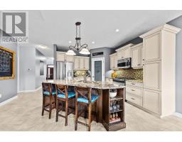 3194 PINCOMBE DRIVE - 9