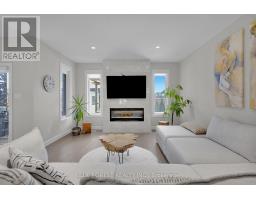 3297 REGIMENT ROAD - 13