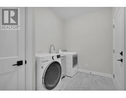 3297 REGIMENT ROAD - 34