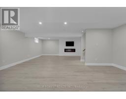 3297 REGIMENT ROAD - 35