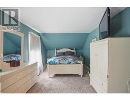 160 WEST PARK DRIVE S - 32