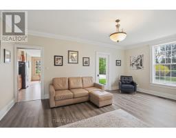 160 WEST PARK DRIVE S - 9