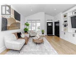 15 MUIRFIELD DRIVE - 12