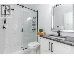 15 MUIRFIELD DRIVE - 26