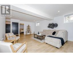 15 MUIRFIELD DRIVE - 35