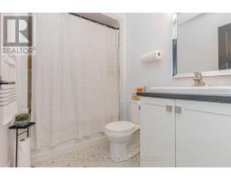 15 MUIRFIELD DRIVE - 39